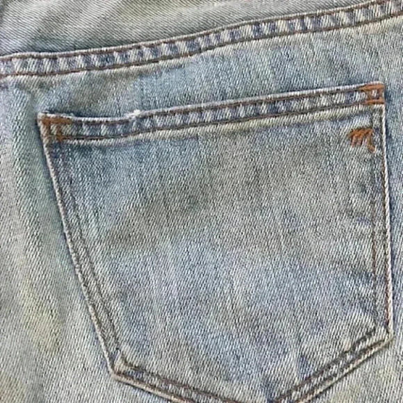 Madewell Rip & Repair Denim Boyfriend Distressed Shorts in size 25 - Picture 4 of 7